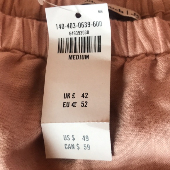 NWT Abercrombie and Fitch Off The Shoulder Top - Picture 3 of 3